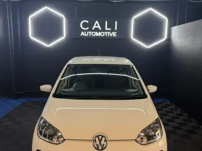 Used VW up! move up! 60 HP (44 kW) 2015 White Hatchback