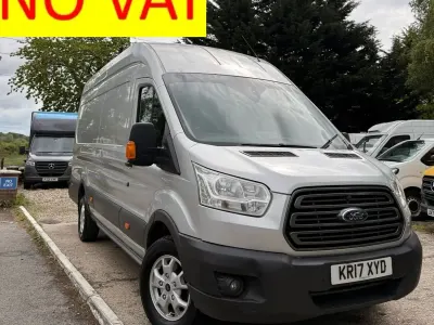 Begagnad Ford Transit 170 HK (125 kW) 2017 Silver Van
