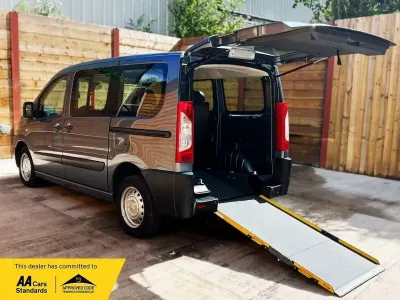 Begagnad Peugeot TePee