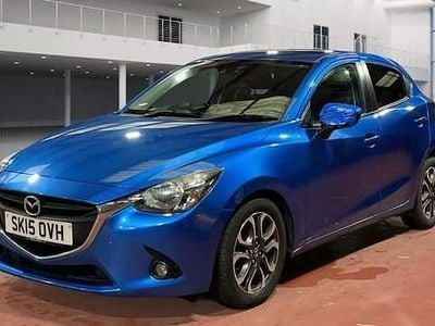 Usado Mazda 2 Edition 90 HP (66 kW) 2015 Azul Citadino