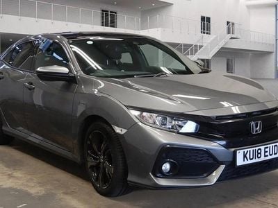 Used Honda Civic EX 120 HP (88 kW) 2018 Polished metal grey Hatchback