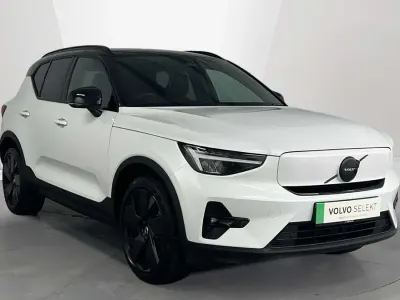 Used Volvo EX40 Plus 185 kW (252 HP) 2025 White SUV