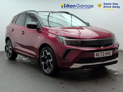 Used Vauxhall Grandland X Ultimate 130 HP (95 kW) 2022 Red SUV