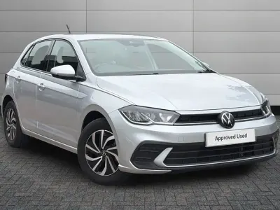 Used VW Polo Life 94 HP (69 kW) 2022 Reflex silver Hatchback