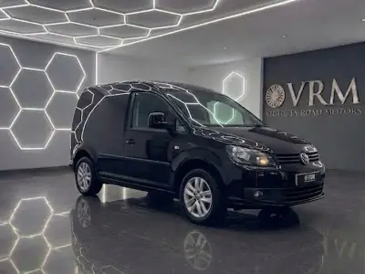 Used VW Caddy Highline 101 HP (74 kW) 2014 Black MPV