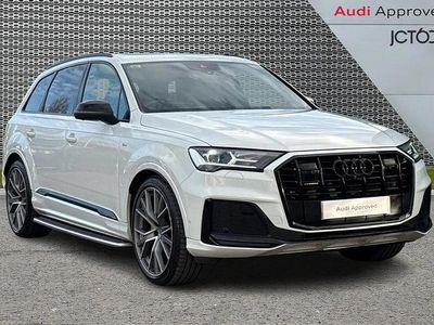 Used Audi Q7 Comfort 281 HP (206 kW) 2023 White SUV