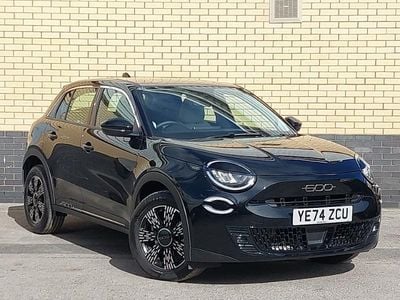 Used Fiat 600 100 HP (73 kW) 2025 Black SUV