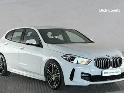 Używany BMW 118 M Sport 134 KM (98 kW) 2022 Biały Hatchback
