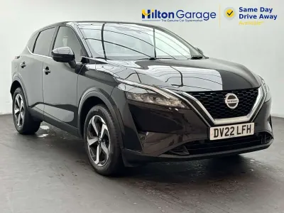 Used Nissan Qashqai N-Connecta 138 HP (101 kW) 2022 Black SUV