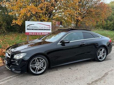 Gebraucht Mercedes E220 AMG line 2019 Schwarz Coupé