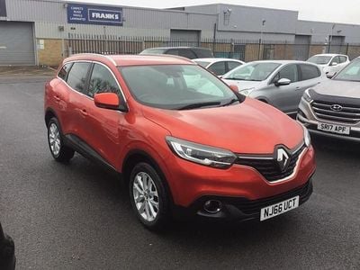 Red Used 2016 Renault Kadjar Dynamique SUV | £4,995 (Super price)