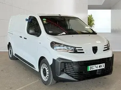 Second-hand Peugeot e-Expert 100 kW (136 CP) 2024 Alb Van