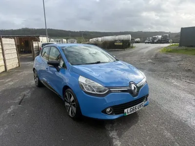 Usado Renault Clio IV Dynamique 90 CV (66 kW) 2014 Azul Utilitario