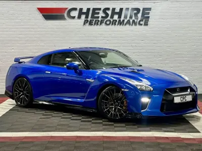 Used Nissan GT-R Prestige 700 HP (514 kW) 2021 Blue Coupe