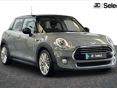Usado Mini Cooper 134 CV (98 kW) 2017 Gris Utilitario