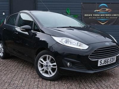 Used Ford Fiesta Zetec 100 HP (73 kW) 2016 Black Hatchback
