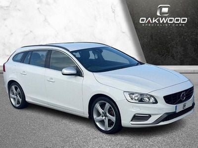 Used Volvo V60 R-Design 150 HP (110 kW) 2016 White Estate
