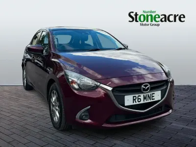 Used Mazda 2 88 HP (64 kW) 2018 Red Hatchback