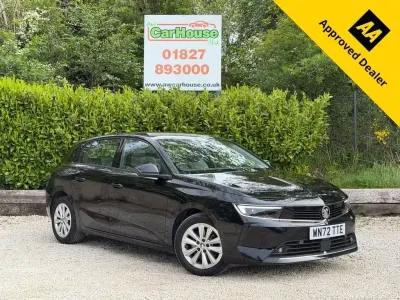 Gebraucht Vauxhall Astra Design Edition 130 PS (95 kW) 2022 Schwarz Kleinwagen