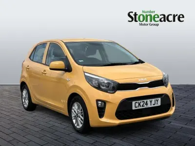 Used Kia Picanto 65 HP (47 kW) 2024 Yellow Hatchback