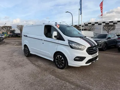 Used Ford Transit Custom Sport 170 HP (125 kW) 2023 White Van