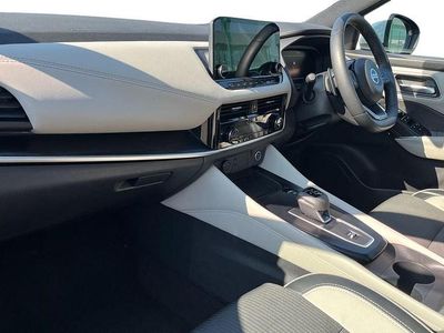 Used Nissan Qashqai Tekna 2022 White SUV