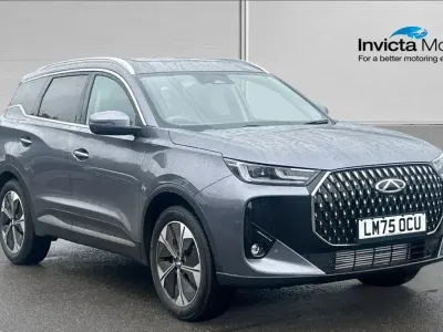 Neu Chery Tiggo 7 197 PS (144 kW) 2026 Grau SUV