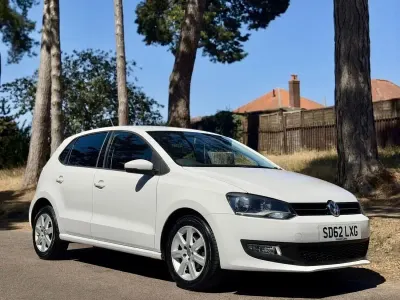 Used VW Polo Match 60 HP (44 kW) 2012 White Hatchback