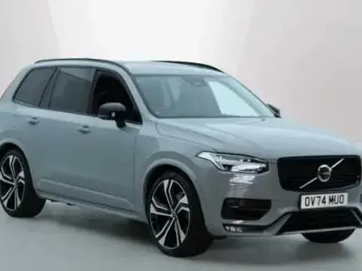 Usado Volvo XC90 Ultra 250 HP (183 kW) 2025 SUV