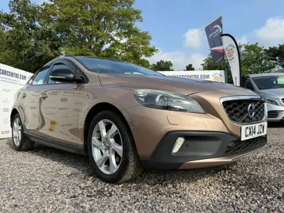 Used Volvo V40 2014 Bronze Hatchback