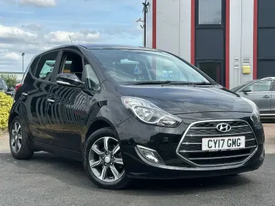 Used Hyundai ix20 SE 90 HP (66 kW) 2017 Black Hatchback