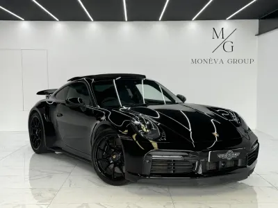 Begagnad Porsche 992 2022 Svart Sportkupé