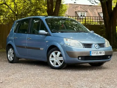 Used Renault Scénic II Dynamique 111 HP (81 kW) 2006 Blue MPV