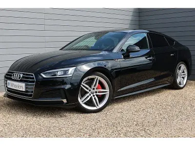 Używany Audi A5 S-Line 190 KM (139 kW) 2019 Czarny Coupe