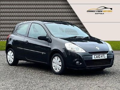 Black Used 2010 Renault Clio II Extreme Hatchback | £2,995 (A bit pricey)