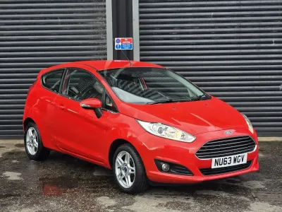 Used Ford Fiesta Zetec 2013 Red Hatchback
