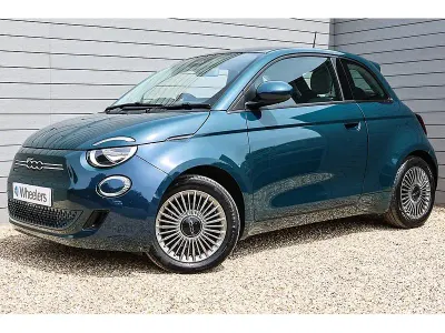 Used Fiat 500e Icon 2021 Ocean green Hatchback
