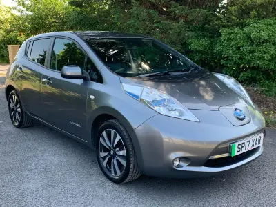 Used Nissan Leaf Tekna 80 kW (109 HP) 2017 Grey Hatchback