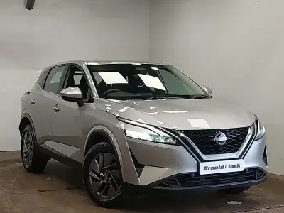 Used Nissan Qashqai Acenta Premium 140 HP (102 kW) 2023 Silver SUV