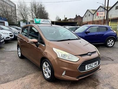 Used Ford B-MAX Zetec 105 HP (77 kW) 2012 Gold MPV