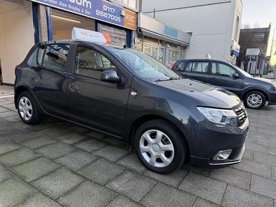Grey Used 2017 Dacia Sandero Lauréate Hatchback | £5,985 (Fair price)