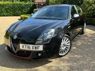 Used Alfa Romeo Giulietta Veloce 240 HP (176 kW) 2016 Black Hatchback