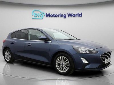 Used Ford Focus Titanium 125 HP (91 kW) 2021 Blue Hatchback