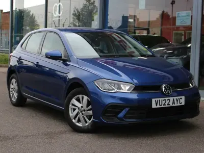 Used VW Polo Life 95 HP (69 kW) 2022 Blue Hatchback
