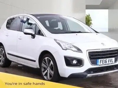 Begagnad Peugeot 3008 Allure 120 HK (88 kW) 2016 Vit SUV
