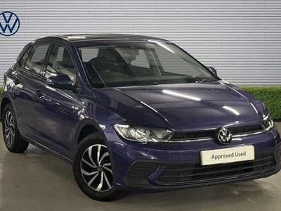 Used VW Polo Life 95 HP (69 kW) 2023 Vibrant violet metallic Hatchback
