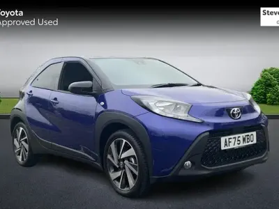 Used Toyota Aygo X 72 HP (52 kW) 2025 Blue SUV