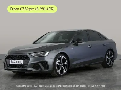 Używany Audi A4 Black Edition 2023 Szary Sedan/Limuzyna