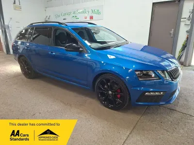 Gebraucht Skoda Octavia vRS 184 PS (135 kW) 2017 Blau Kombi