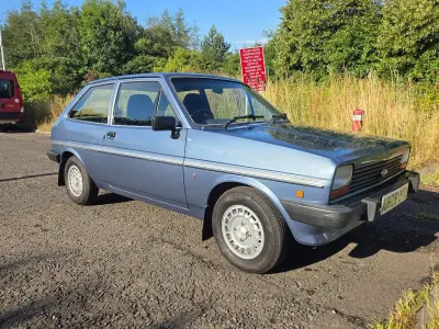 Used Ford Fiesta Ghia 1983 Blue Hatchback